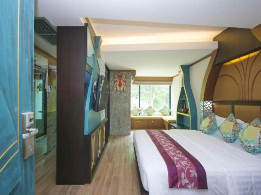 Phi Phi Nice Beach Hotel Hip 3*, جزيرة في في تايلاند