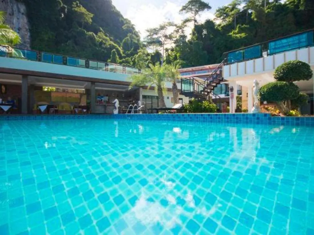 Phi Phi Nice Beach Hotel Hip 3*, جزيرة في في تايلاند