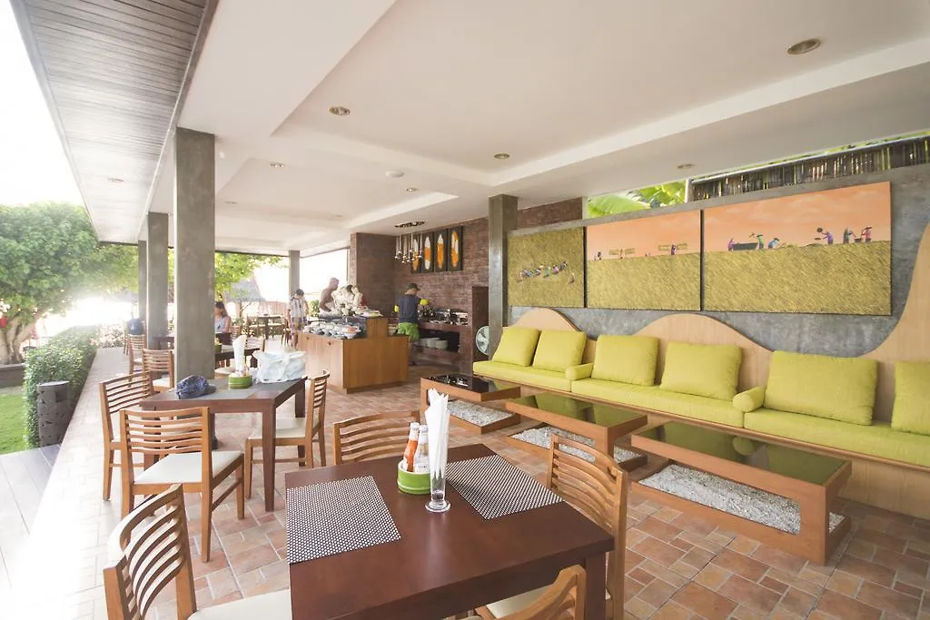 Phi Phi Nice Beach Hotel Hip 3*, جزيرة في في تايلاند