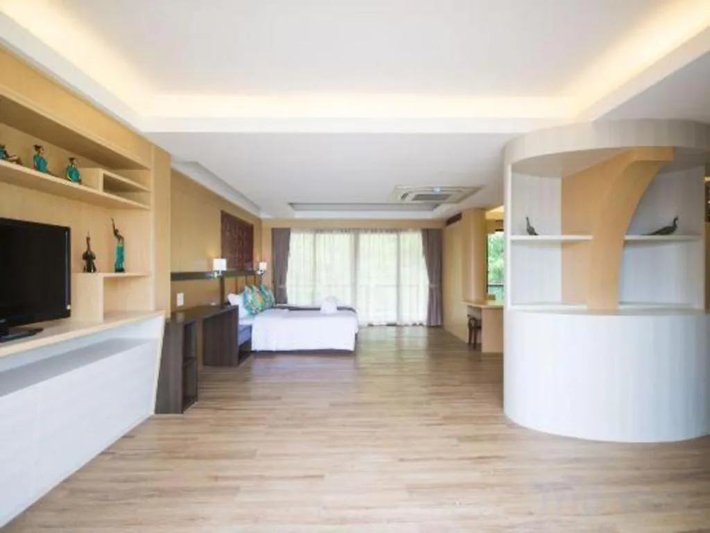 Phi Phi Nice Beach Hotel Hip  Phi Phi