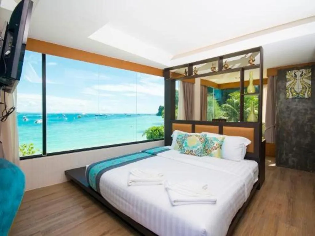 Phi Phi Nice Beach Hotel Hip